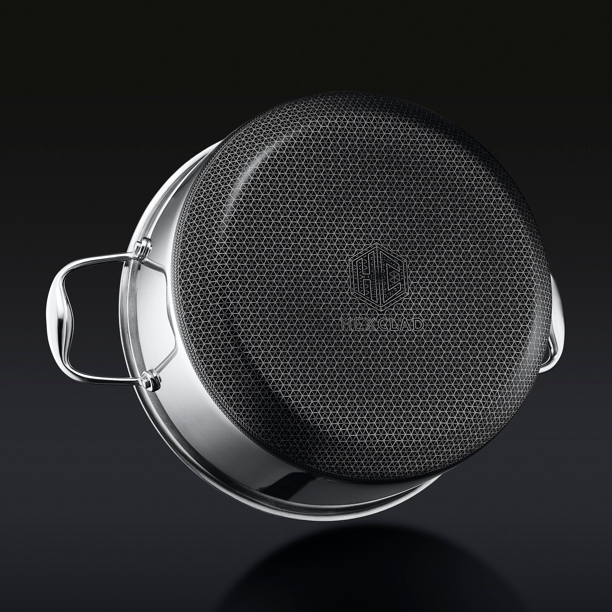8QT Pot With Lid | HexClad Canada