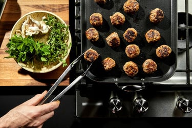 Minty Greek Meatballs (Keftedes)
