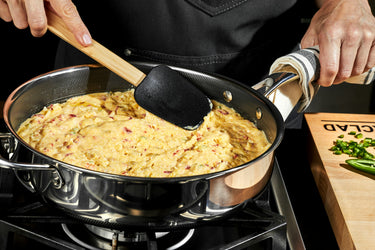 saute pan vs frying pan