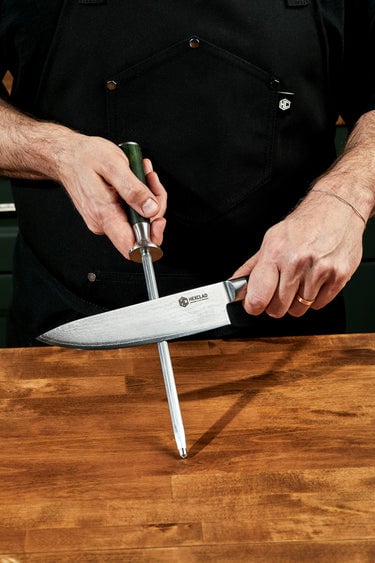 How To Sharpen Kitchen Knives