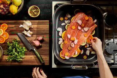 How To Cook With A Roasting Pan