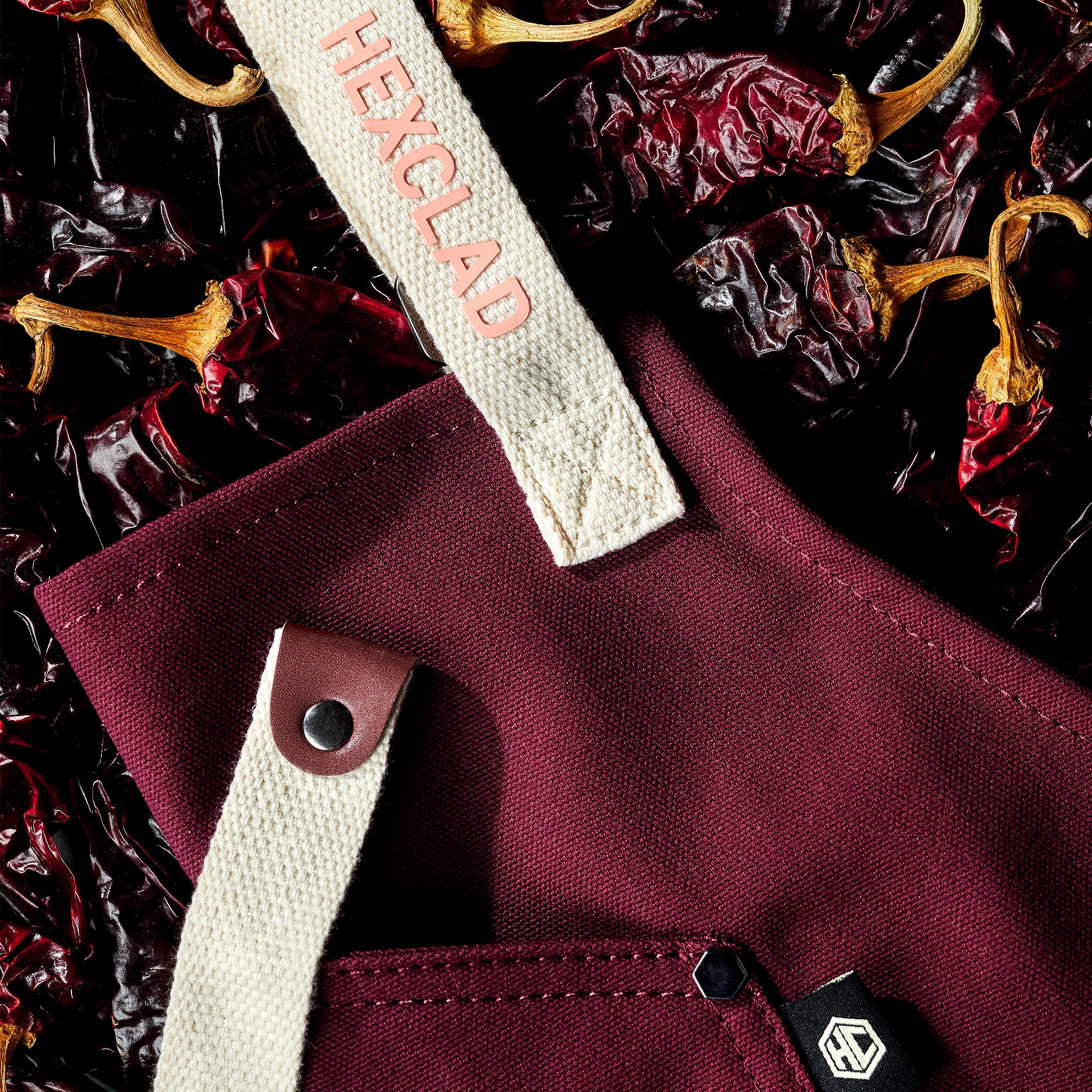 Eco Modern Apron (Azure) | HexClad Canada