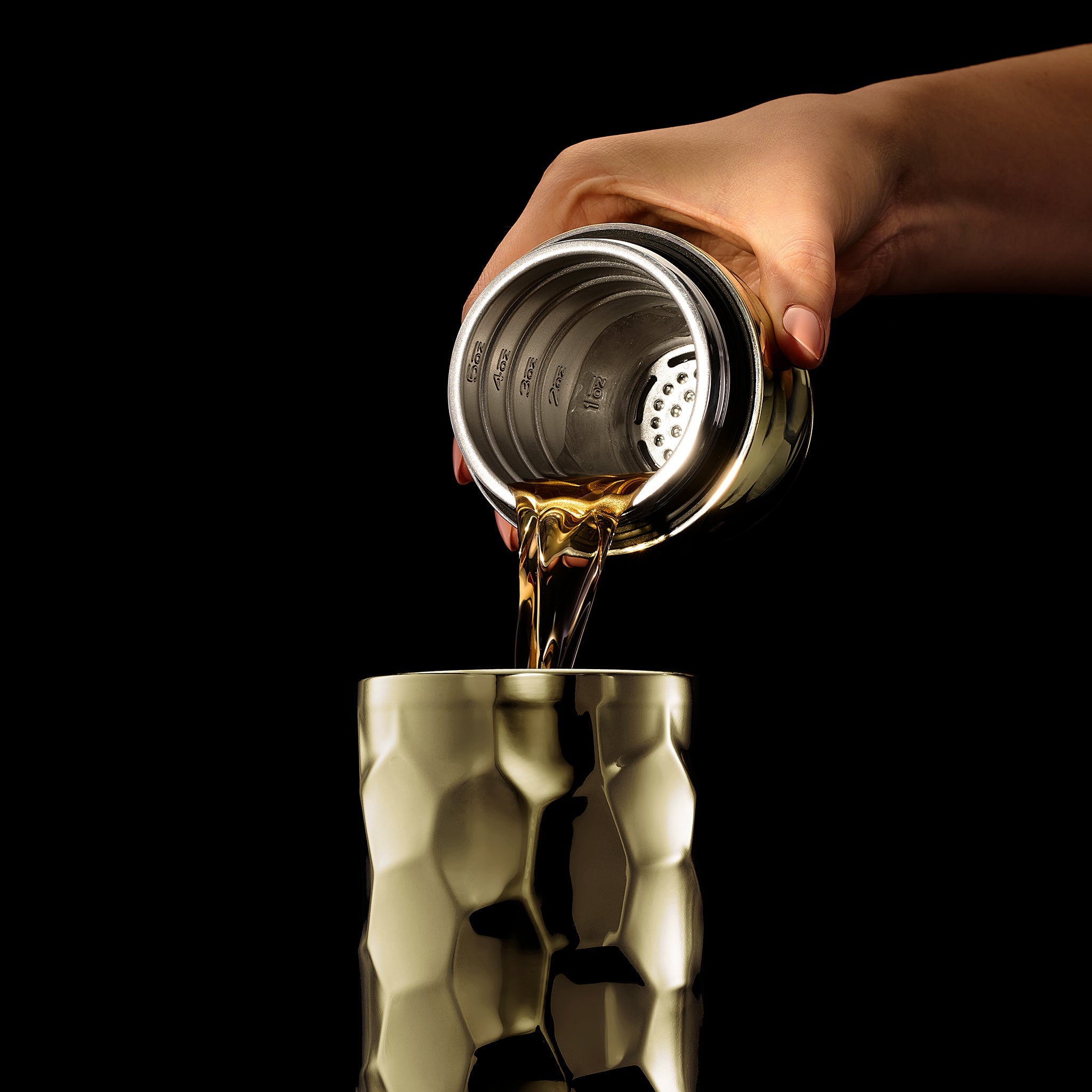 Cocktail Shaker, 25 oz (Gold) | HexClad x Still G.I.N. Collab