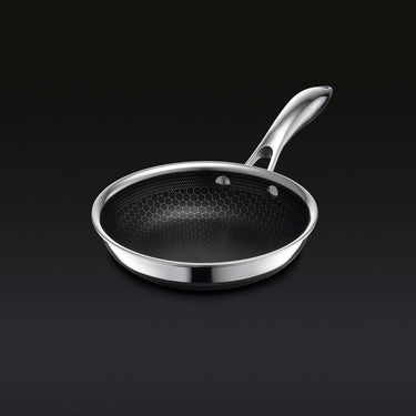 7" Hybrid Pan (18 cm)