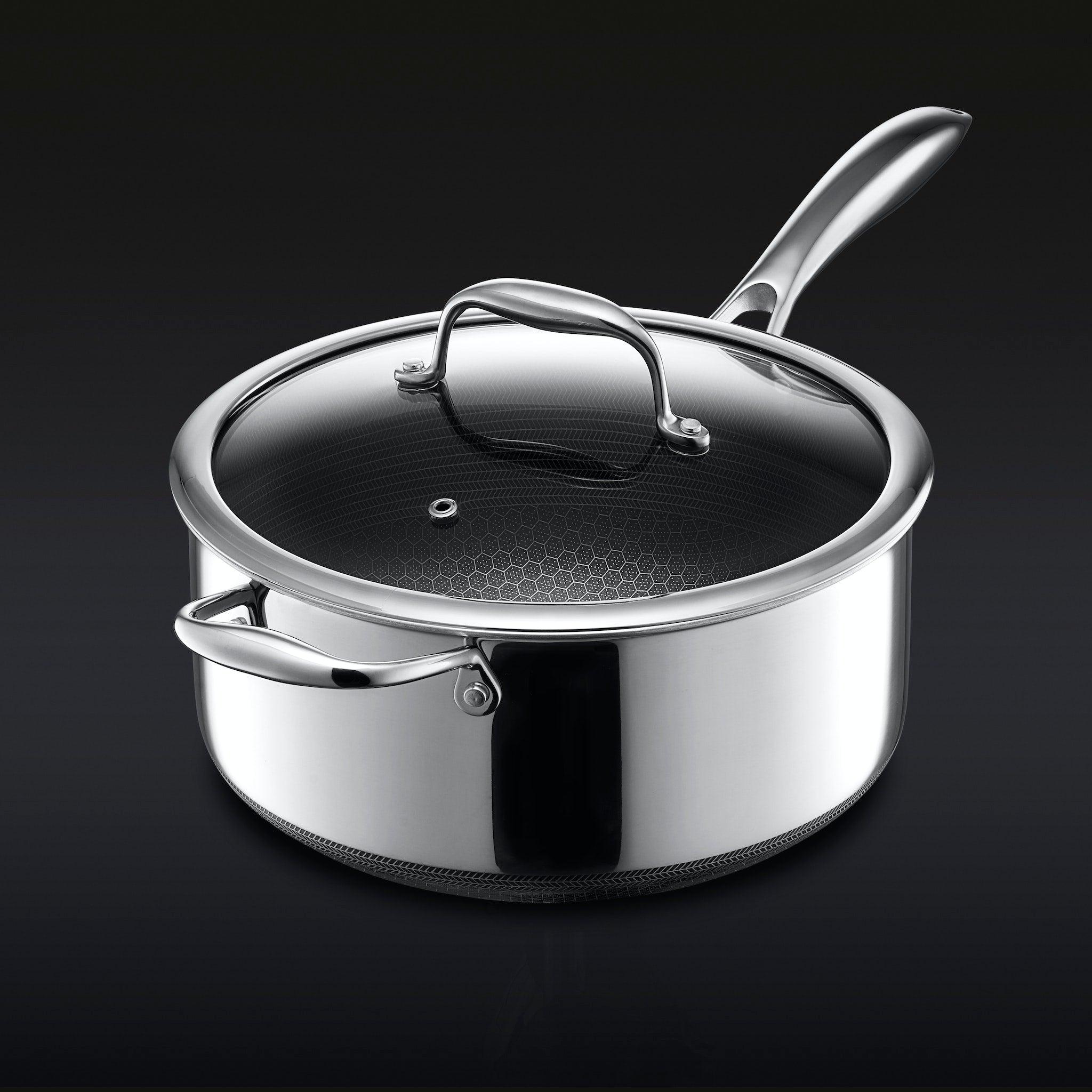 5QT Hybrid Saucepan (4.7 L) – HexClad Cookware Canada